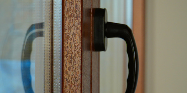 Rehabilitación / Reformas de Pisos Los Alcázares · Cambiar Ventanas y Persianas
